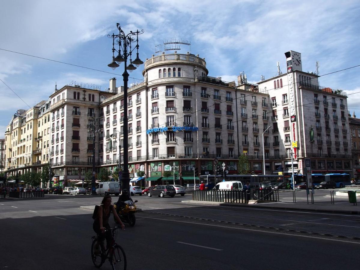 Bauhaus Astoria Hostel Budapest Exterior photo